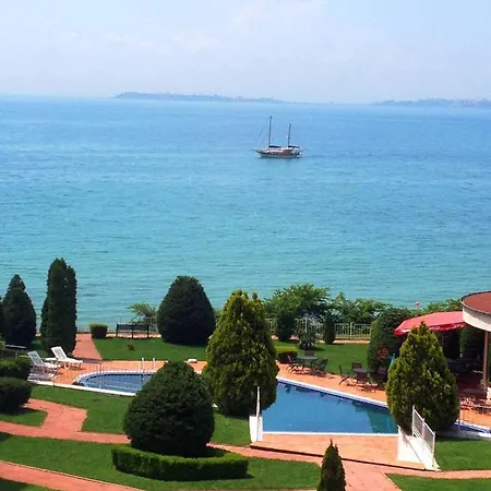Sun Palace Szveti Vlasz