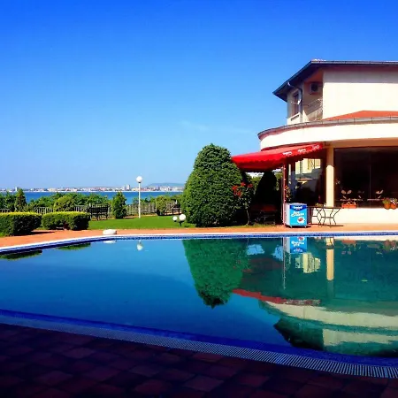 Sun Palace Apartamento *