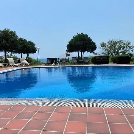 Sun Palace *