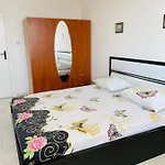 Sun Palace Apartament Święty Włas