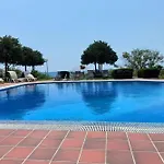 Sun Palace *